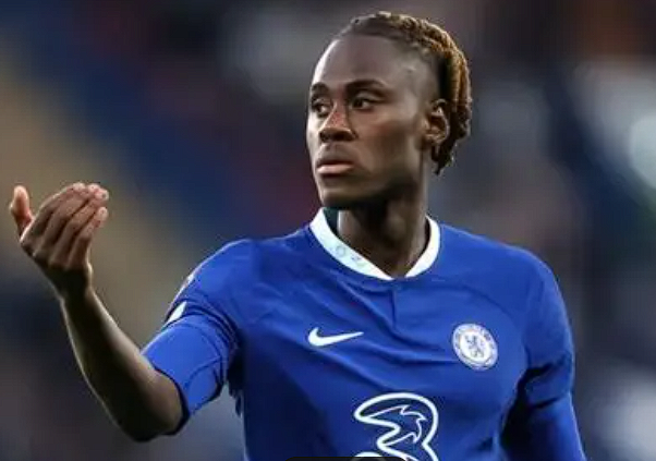 英超爭冠局勢：曼城戰(zhàn)平西漢姆后瓜帥態(tài)度轉(zhuǎn)變與前景分析