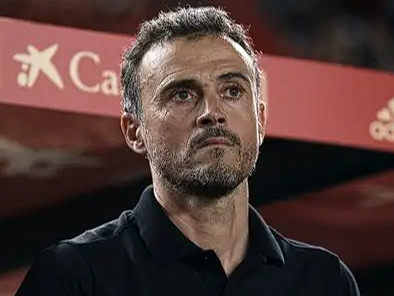 歐冠晉級(jí)后恩里克剖析比賽：攻防兼?zhèn)淠酥苿訇P(guān)鍵